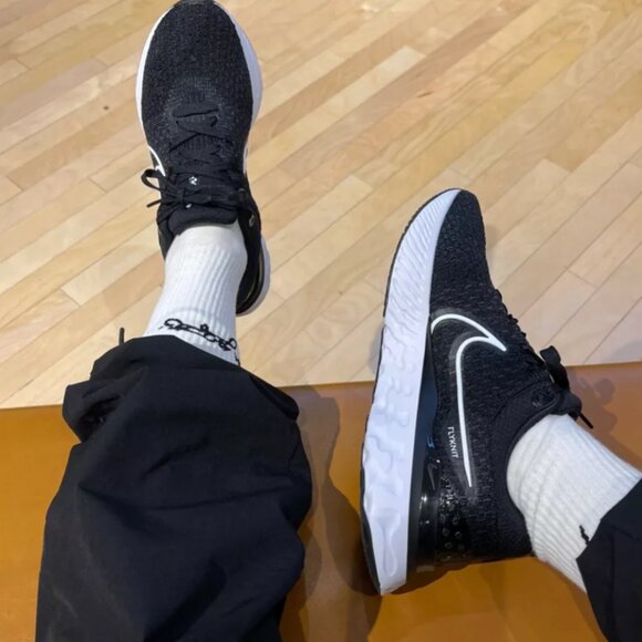 Size 13 - Nike Infinity Run Flyknit 3 Men's Running Shoes - Picture 2 of 5